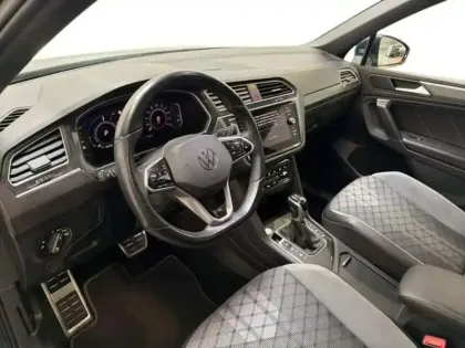 Photo 8 Volkswagen Tiguan 1.4 eHybrid 245ch DSG6 R-Line