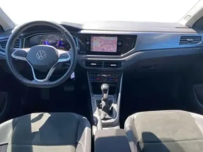 Photo 7 Volkswagen Polo 1.0 TSI 95 S&S DSG7 Style