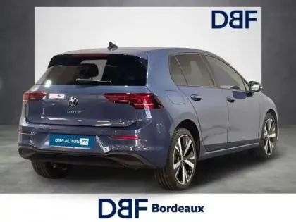 Photo 20 Volkswagen Golf 1.5 eHybrid 204 DSG6 VW Edition