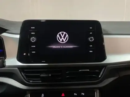 Photo 9 Volkswagen T-roc 1.5 TSI EVO2 150 Start/Stop DSG7 VW Edition