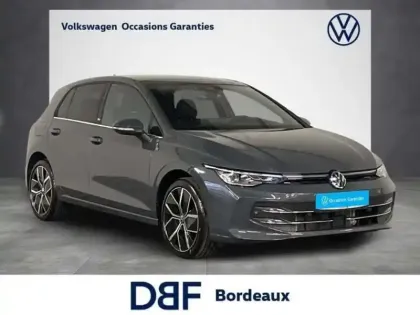 Photo 15 Volkswagen Golf 1.5 eTSI EVO2 150 DSG7 Edition 50