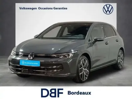 Photo 10 Volkswagen Golf 1.5 eTSI EVO2 150 DSG7 Edition 50