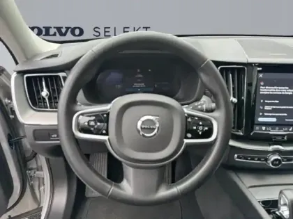 Photo 11 Volvo XC60  T8 Hybride Rechargeable 310 + 145ch Ultra Style Chrome Geartronic 8 AWD