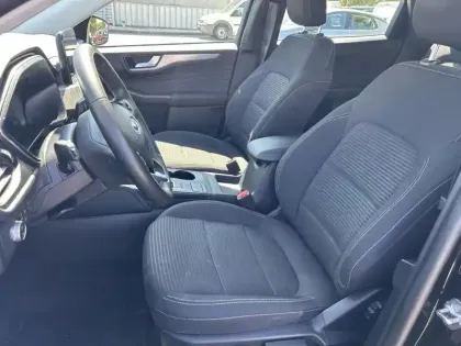 Photo 9 Ford Kuga  2.5 Duratec 190ch FHEV E85 Titanium BVA