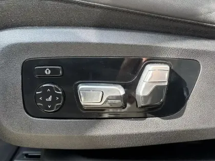 Photo 10 BMW X5  xDrive50e 489ch M Sport