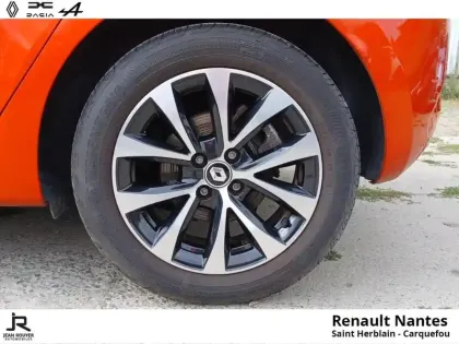 Photo 8 Renault Clio  1.0 TCe 90ch Techno