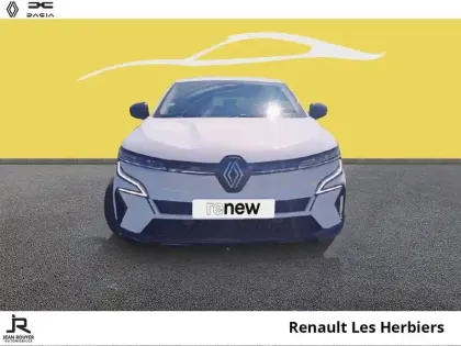 Photo 8 Renault Megane  E-Tech Electric EV40 130ch Equilibre standard charge