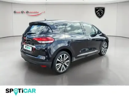 Photo 6 Renault Scenic  1.3 TCe 160ch FAP Initiale Paris EDC