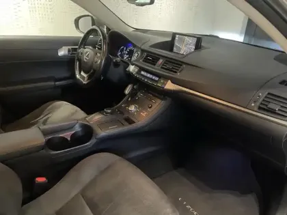Photo 12 Lexus CT  200h Pack Business