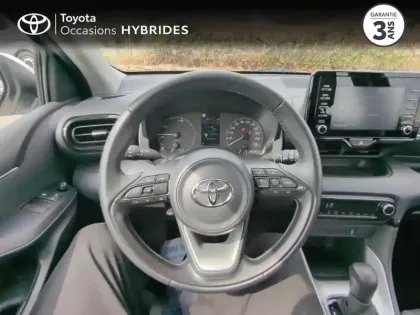 Photo 8 Toyota Yaris  116h Dynamic 5p MY22