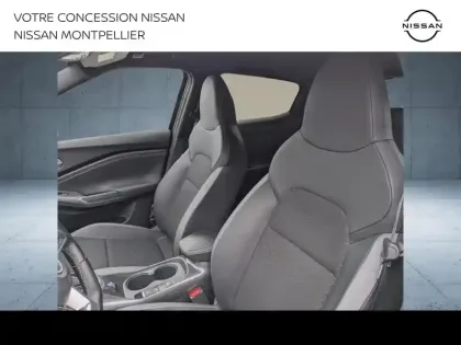 Photo 14 Nissan Juke  1.6 Hybrid 143ch Business+ 2023
