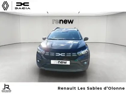 Photo 21 Dacia Jogger  1.6 hybrid 140ch Extreme 7 places -24