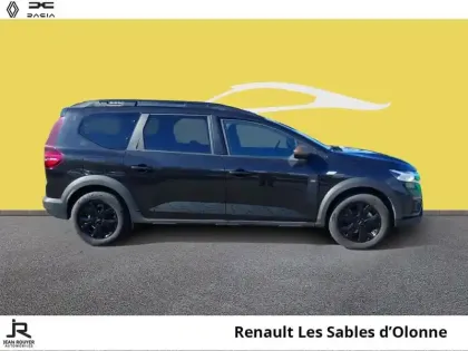 Photo 12 Dacia Jogger  1.6 hybrid 140ch Extreme 7 places -24