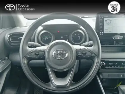 Photo 8 Toyota Yaris  116h Design 5p MC24