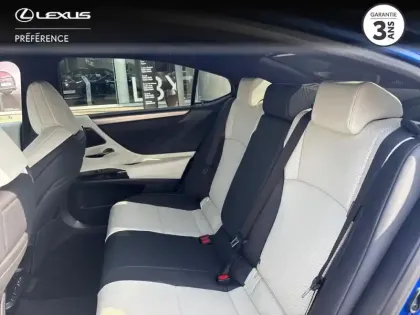 Photo 13 Lexus Es  300h F SPORT Executive