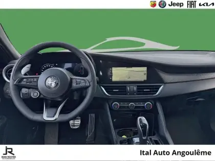 Photo 7 Alfa Romeo Giulia  2.2 Diesel 160ch Veloce AT8 Pack Performance
