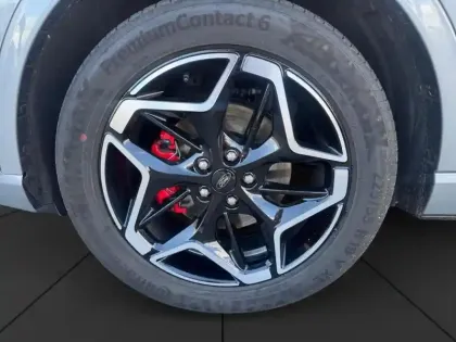 Photo 12 Ford Kuga  2.5 Duratec 180ch Hybrid FlexiFuel ST-Line X Powershift