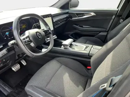 Photo 13 Renault Austral  1.2 E-Tech full hybrid 200ch Iconic esprit Alpine