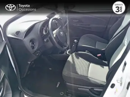 Photo 10 Toyota Yaris  110 VVT-i Dynamic 5p