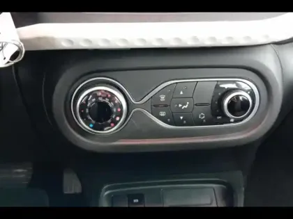 Photo 11 Renault Twingo  E-Tech Electric Authentic R80 Achat Intégral