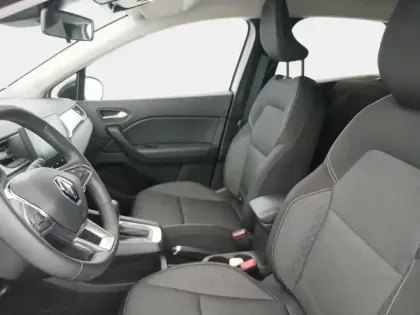 Photo 13 Renault Captur  1.6 E-Tech hybride 145ch Evolution