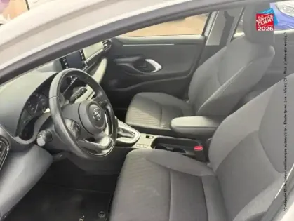 Photo 14 Toyota Yaris  116h Dynamic 5p MY22