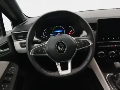 Photo 14 Renault Clio  1.6 E-Tech 145ch full hybrid Techno