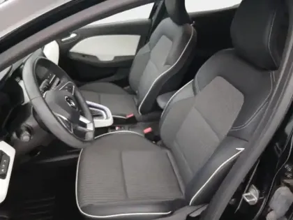 Photo 28 Renault Clio  1.6 E-Tech 145ch full hybrid Techno