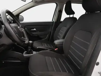 Photo 147 Dacia Duster  1.0 ECO-G 100ch Confort 4x2