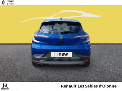 Photo 10 Renault Captur  1.8 E-Tech full hybrid 160ch esprit Alpine - 26