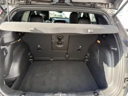 Photo 5 Jeep Compass  1.3 GSE T4 150ch S 4x2 BVR6