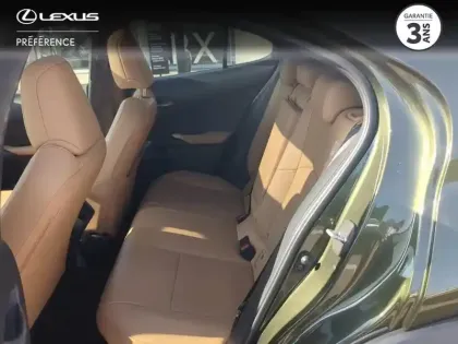 Photo 13 Lexus UX  250h Le 2WD