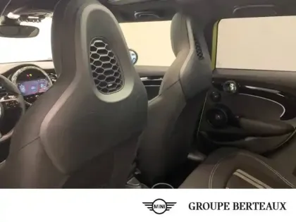 Photo 8 Mini Mini  5 Portes Cooper S 178ch John Cooper Works Plus BVA7