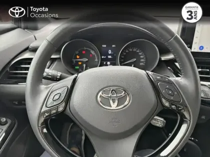 Photo 7 Toyota C-HR  2.0 Hybride 184ch Design Ultimate E-CVT