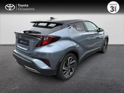 Photo 16 Toyota C-HR  2.0 Hybride 184ch Design Ultimate E-CVT