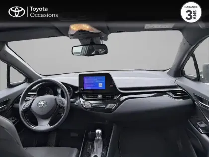 Photo 22 Toyota C-HR  2.0 Hybride 184ch Design Ultimate E-CVT