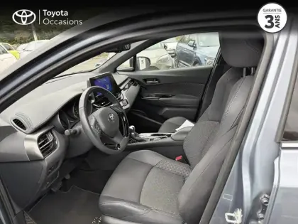 Photo 25 Toyota C-HR  2.0 Hybride 184ch Design Ultimate E-CVT