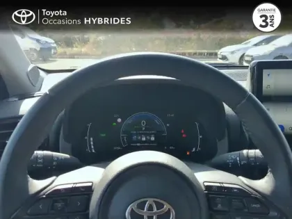 Photo 12 Toyota Yaris  116h Design 5p MC24