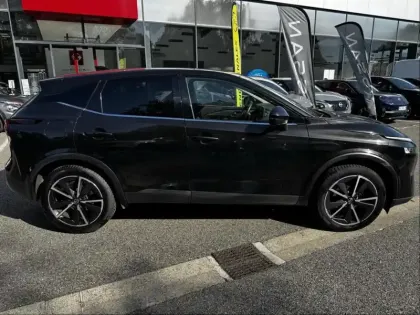 Photo 10 Nissan Qashqai  1.3 Mild Hybrid 140ch N-Style