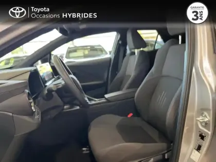 Photo 10 Toyota C-HR  1.8 Hybride 140ch Design MY25