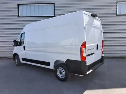 Photo 6 Peugeot Boxer Fourgon Nouveau FGN 3.5 T L2H2 140 S&S BVM6