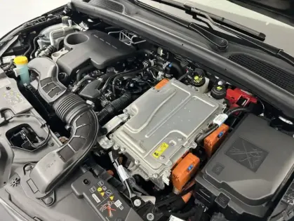 Photo 25 Renault Clio E-Tech full hybrid 145 ch GSR2 Evolution 5p