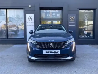 Photo 21 Peugeot 3008 II 1.6 HYBRID 225 E-EAT8 Allure