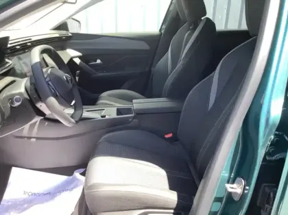 Photo 10 Peugeot 308 Hybrid 145 e-DCS6 Allure