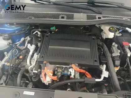 Photo 11 Peugeot 208  Electrique 50 kWh 136ch