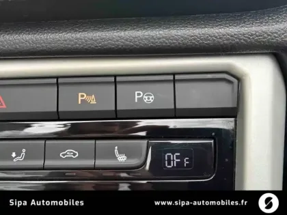 Photo 32 Volkswagen T-roc  Cabriolet 1.0 TSI 110 Start/Stop BVM6