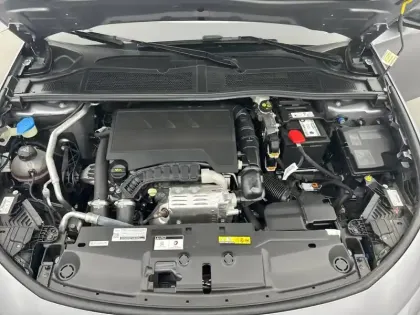 Photo 23 Peugeot 308  PureTech 130ch S&S EAT8