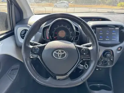 Photo 8 Toyota Aygo  1.0 VVT-i