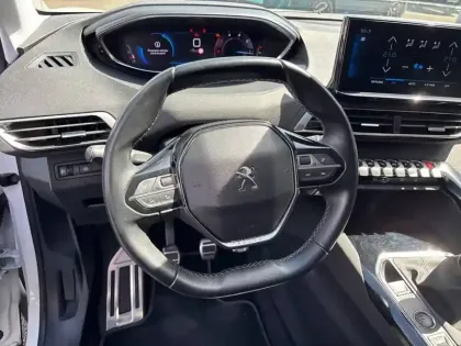 Photo 8 Peugeot 3008  BlueHDi 130ch S&S BVM6