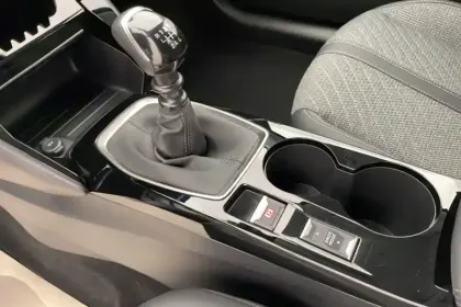 Photo 9 Peugeot 208  100 S&S BVM6
